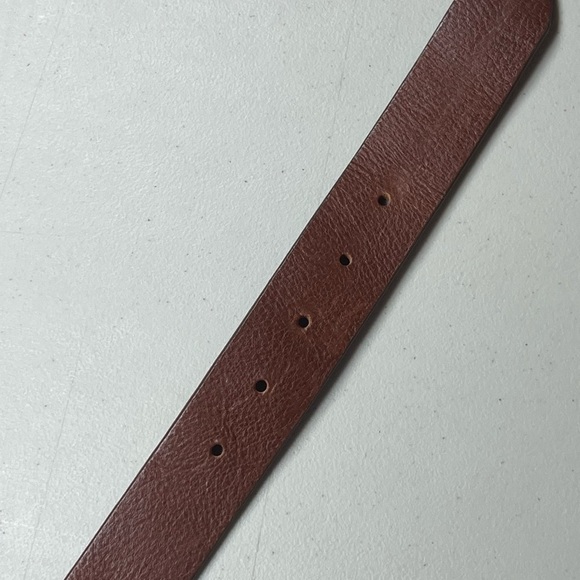 Vineyard Vines Size 30 Classic Brown Boat Anchor Clasp Buckle Belt - Picture 10 of 11